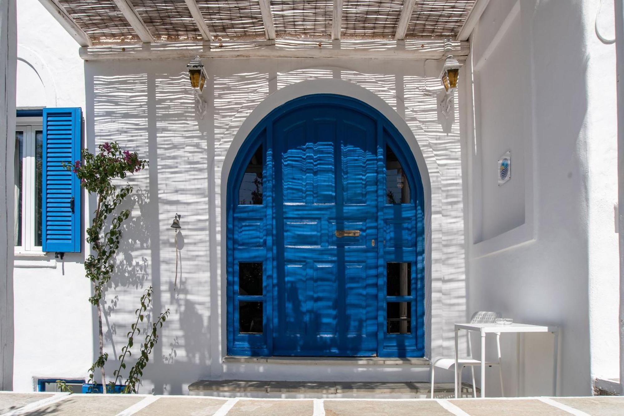 Livadia Seaside Studios 7 Parikia  Bagian luar foto